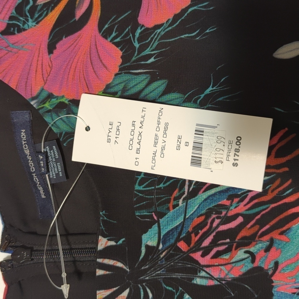 French Connection floral reef Women's chiffon dress. - Picture 4 of 11